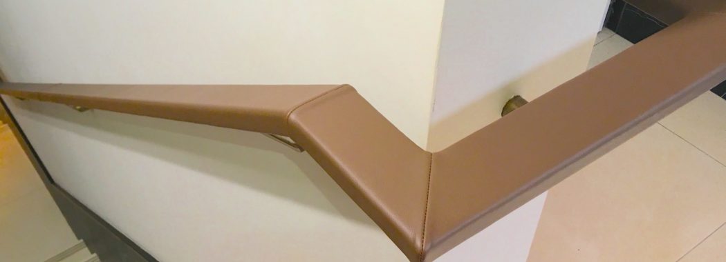 Flat bar handrail in leather